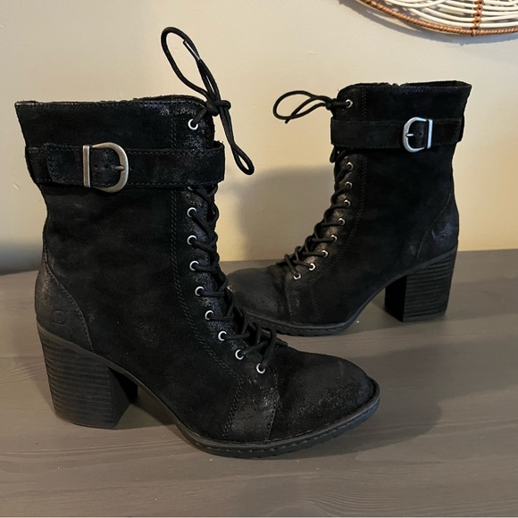 Born Cass Suede Leather Lace Up Boots - Picture 4 of 11